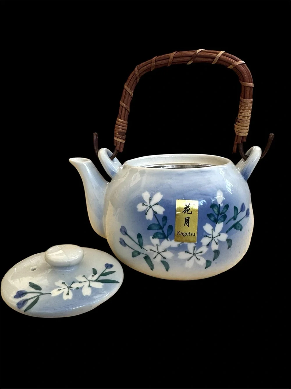 Kagetsu Blue and White Ceramic Teapot. NWT and Never Used.